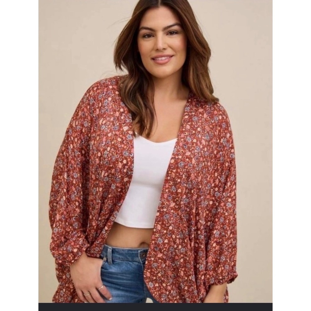 Torrid Floral Kimono Wrap Red Ditsy Flower Open Front Cardigan Sz 5/6 READ